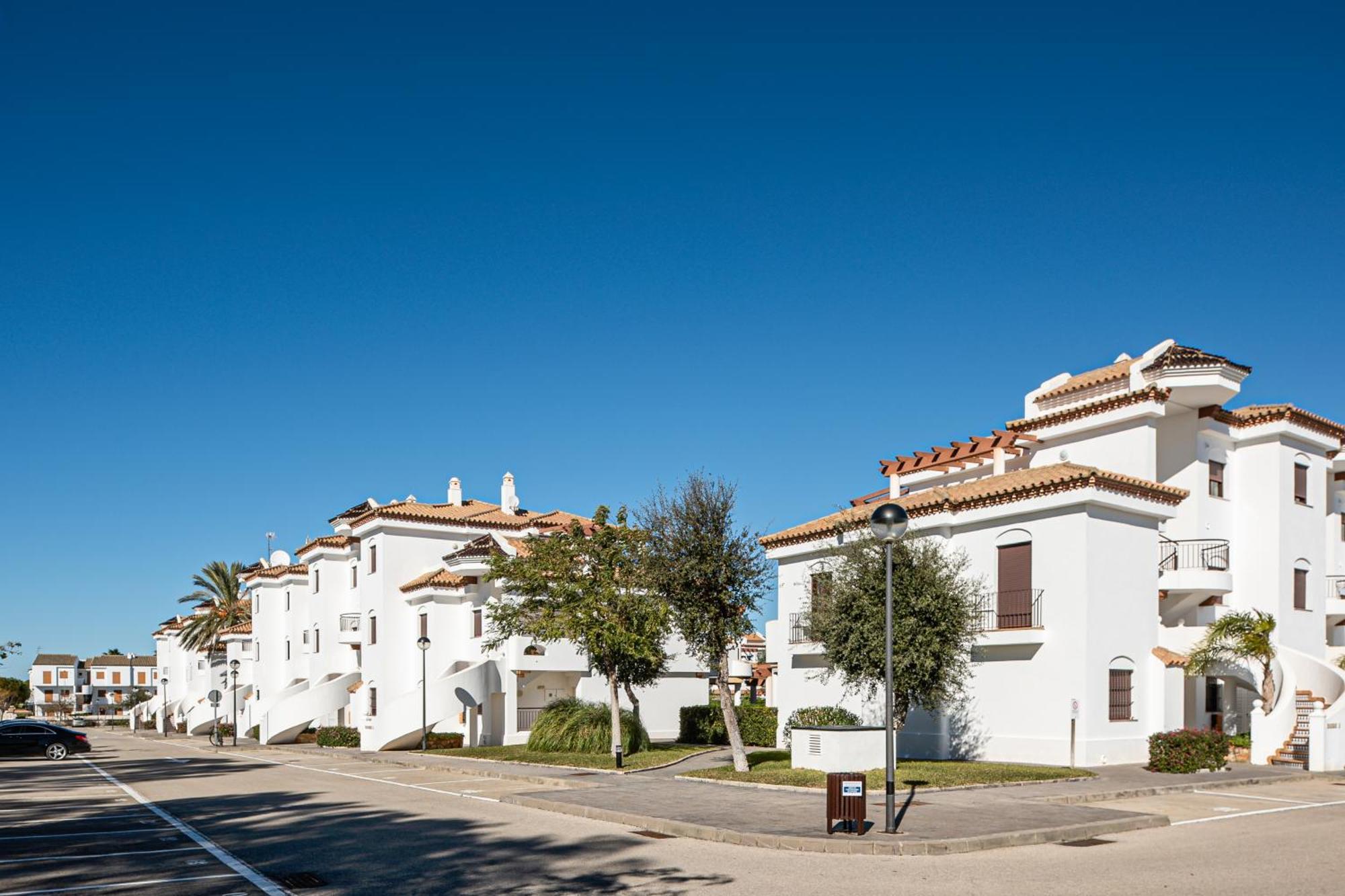 Apartamento Familiar Muy Soleado Cerca De La Playa Y Parking Incluido チクラナ・デ・ラ・フロンテーラ エクステリア 写真